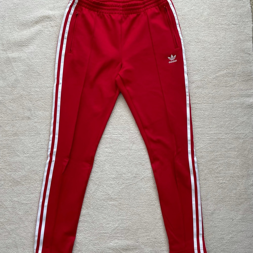 Adidas Tracker pants